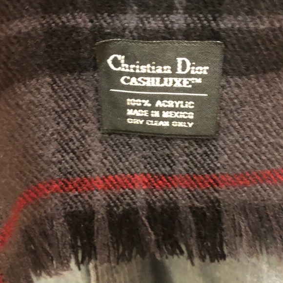 Christian Dior men soft scarf good condition
